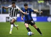 开云体育-马赛完胜AC米兰，阿拉巴惊艳世界