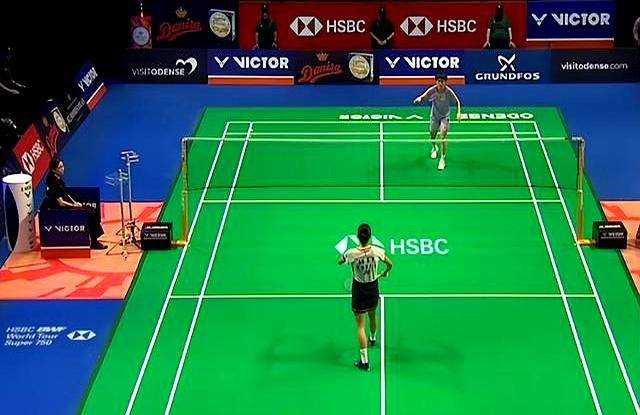 包含丹麦羽毛球队血洗韩国羽毛球队，陶菲克打破历史纪录的词条