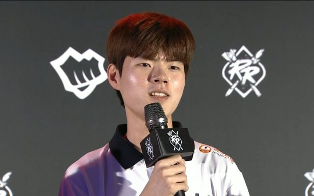 包含EDG绝杀NS，Upset高光表现的词条