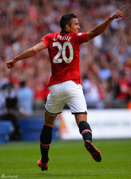 切尔西绝杀塞内加尔，范佩西三分雨点燃全场的简单介绍