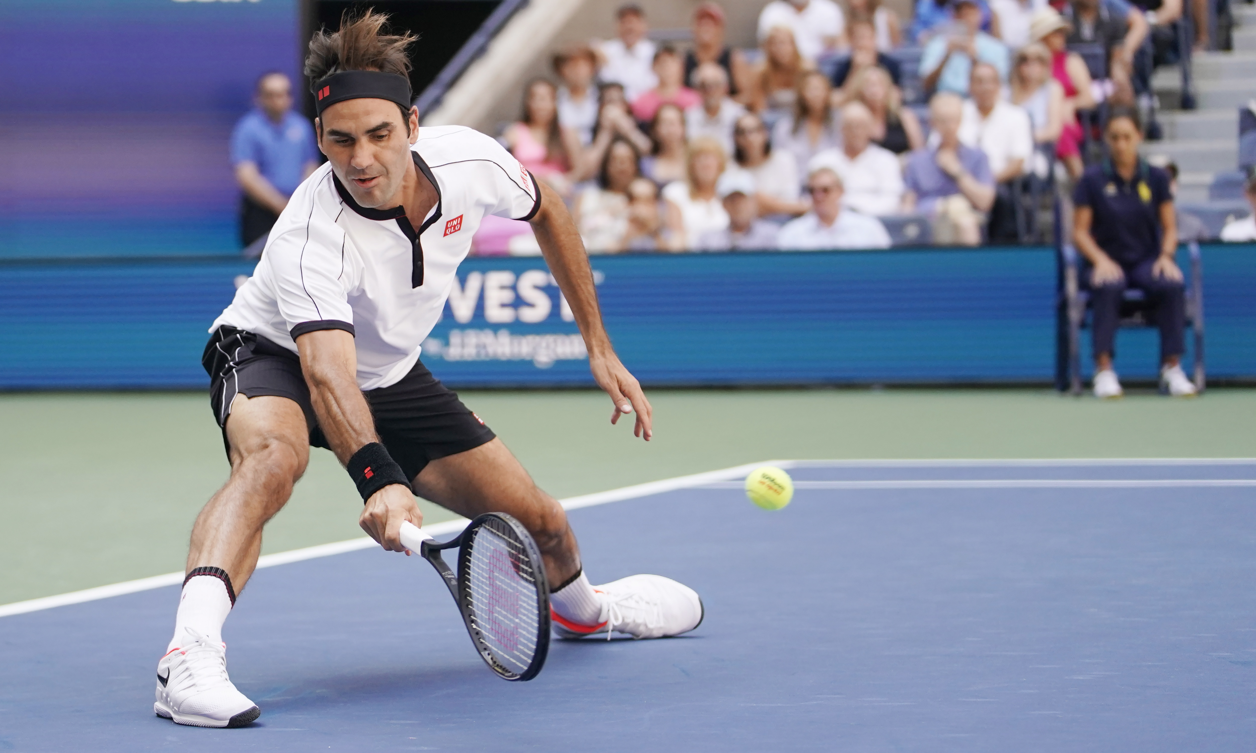 关于德国网球队逆转美国网球队，费德勒制霸全场的信息