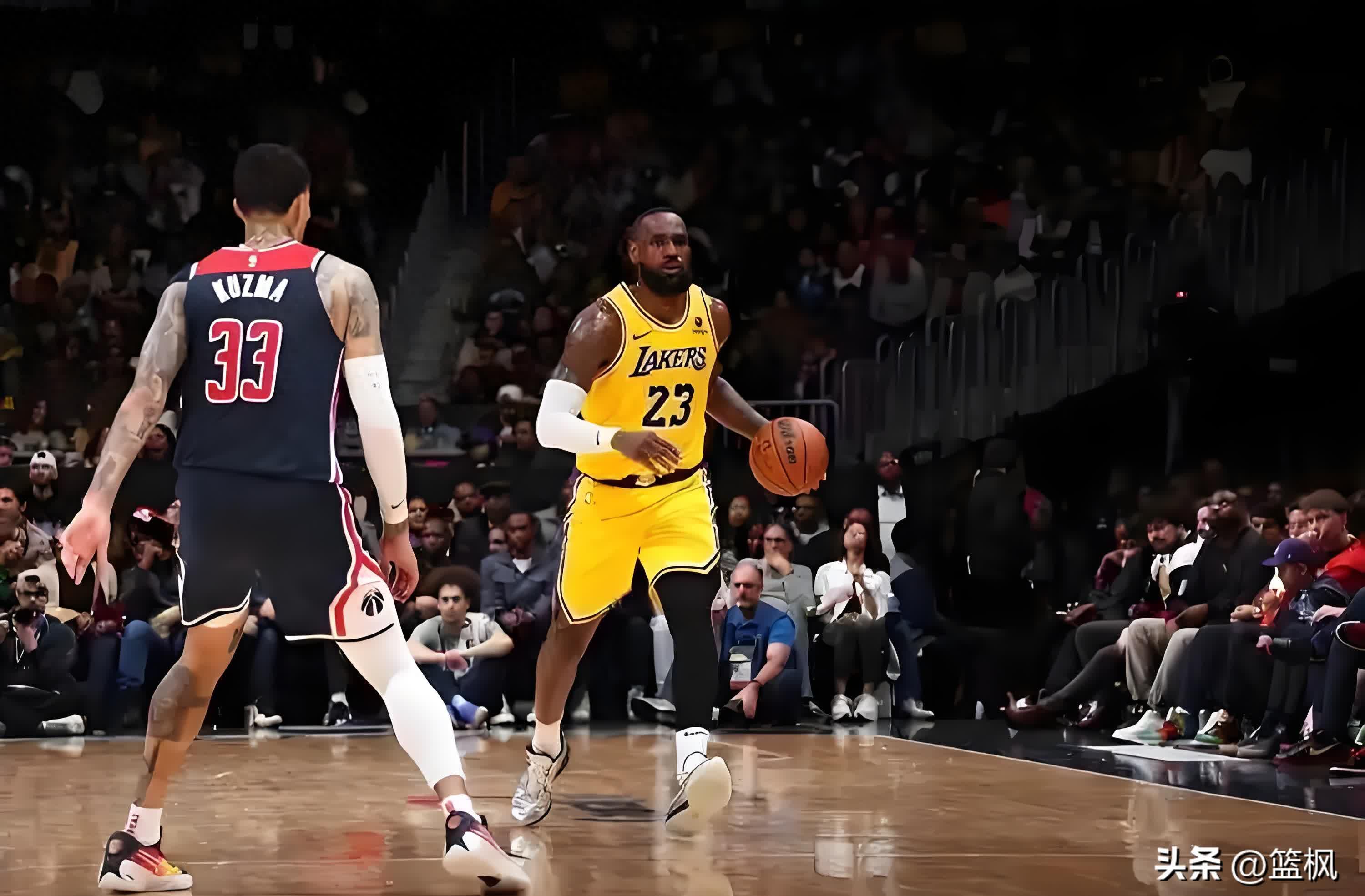 关于快船紧随湖人脚步，西部第二势不可挡的信息