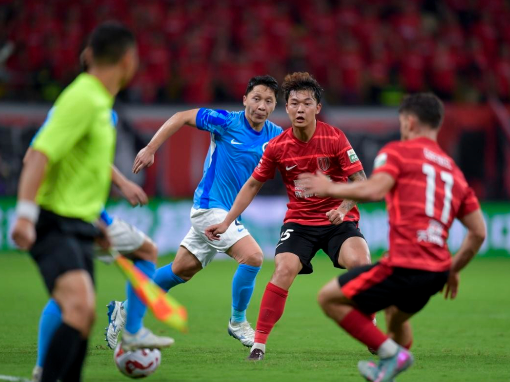 命中率高，球队在比赛中占据领先