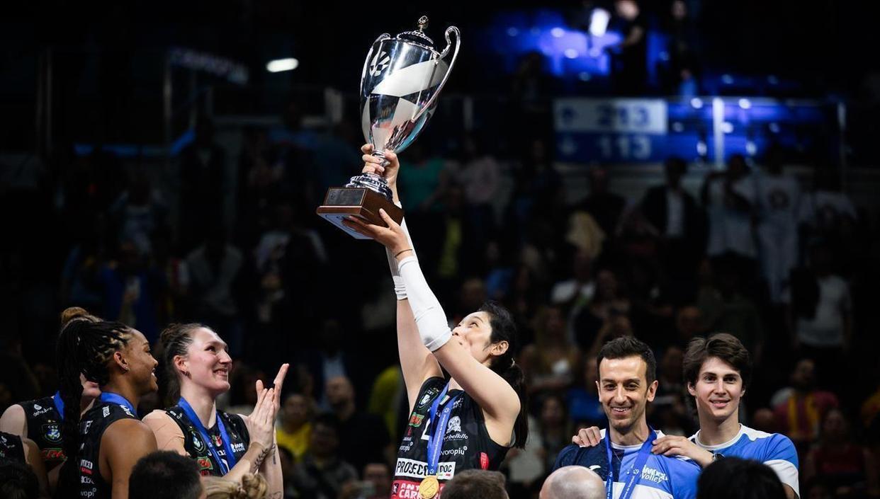 意大利球队夺冠晋级欧冠比赛