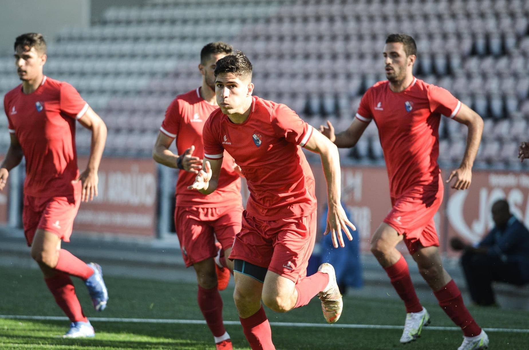 图卢兹主场战平尼斯，难分高下的简单介绍