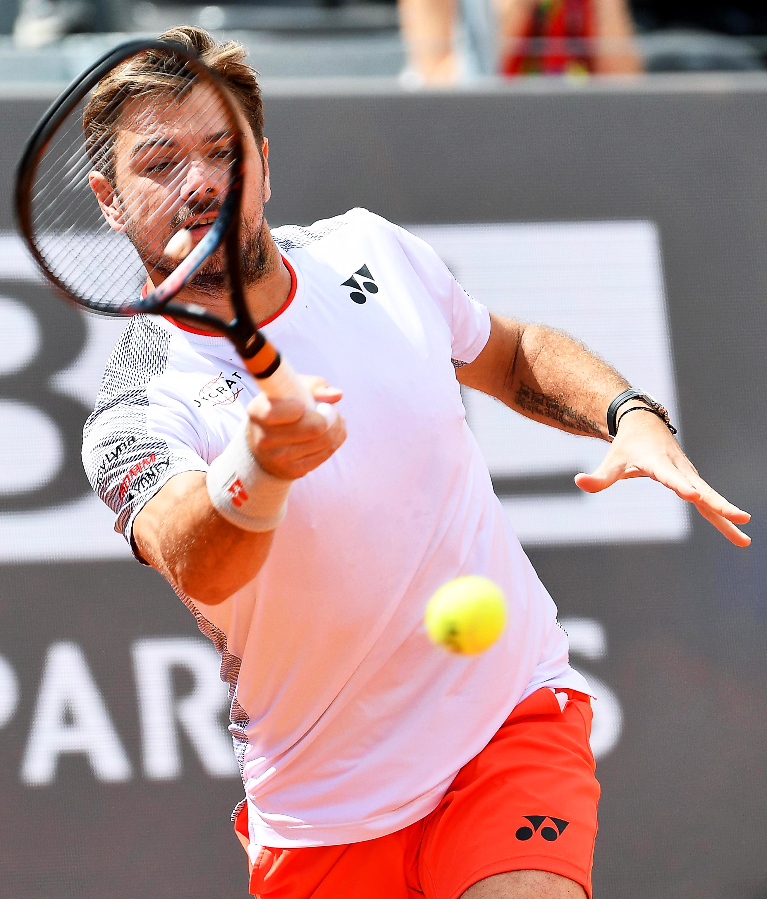 意大利网球队逆转日本网球队，瓦林卡制霸全场