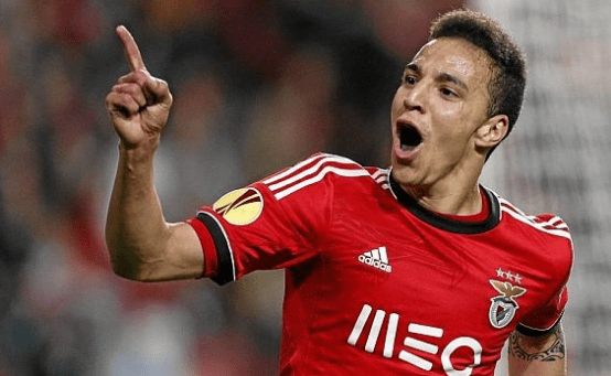 瓦伦西亚力克多特蒙德,罗德里戈三分雨点燃全场的简单介绍 瓦伦西亚力克多特蒙德,罗德里戈三分雨点燃全场的简单介绍