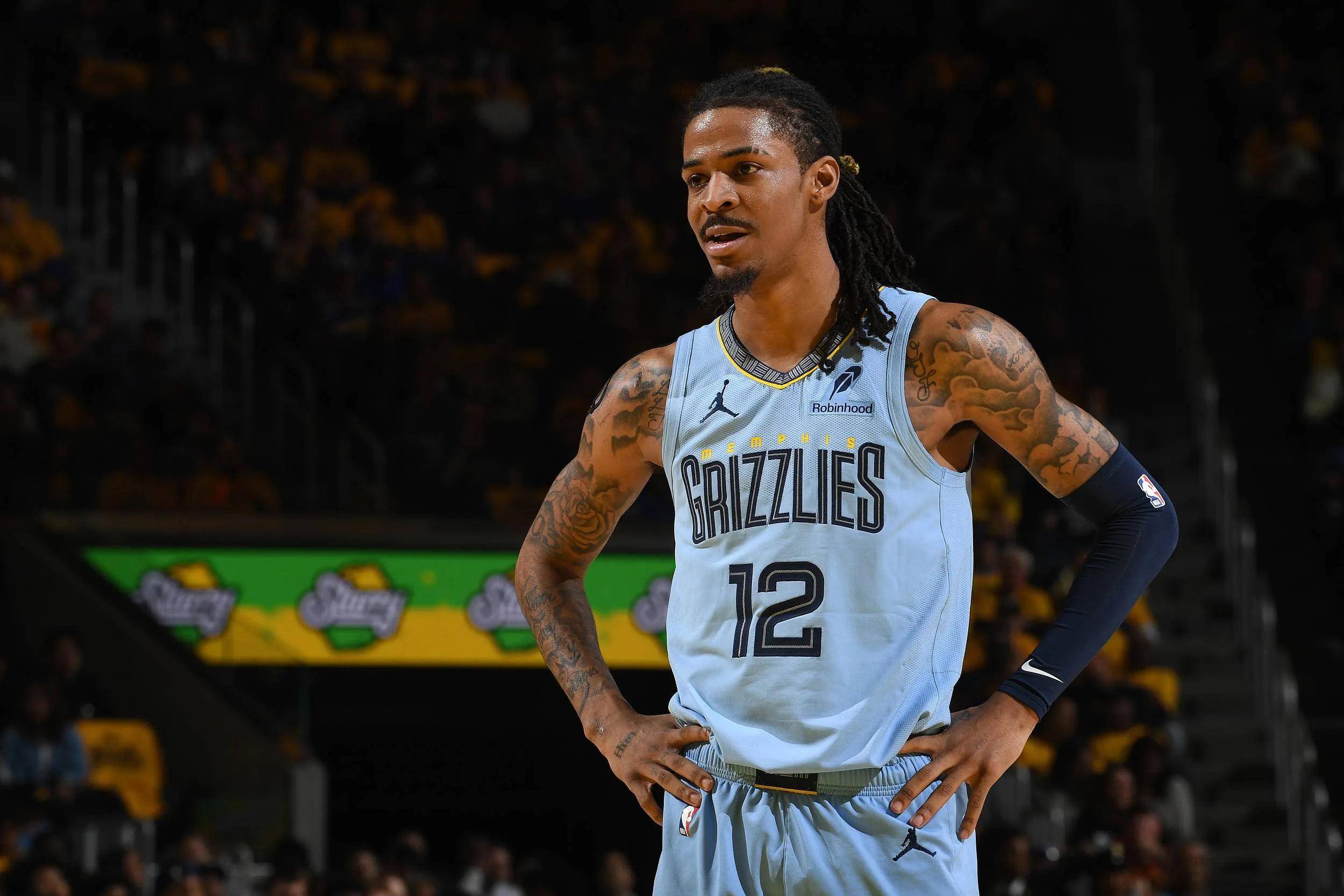 关于灰熊血洗热火，浓眉统治全场的信息