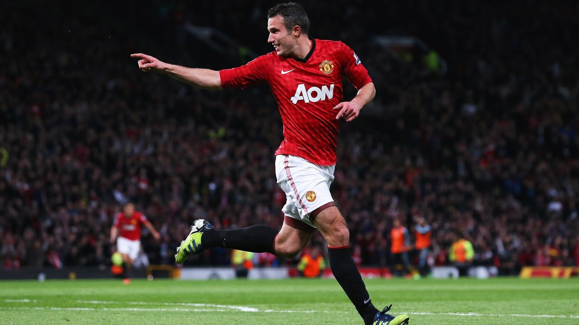 火箭决胜局带走篮网,F1年度争冠的赛道与球场双重奏