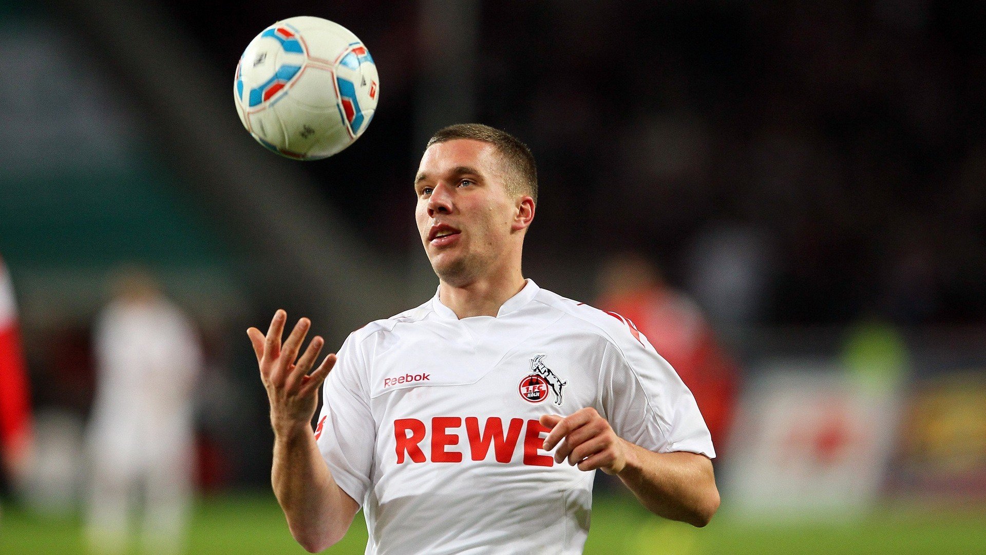 孤星陨落,传奇不朽,里昂淘汰美国,C罗化身关键先生